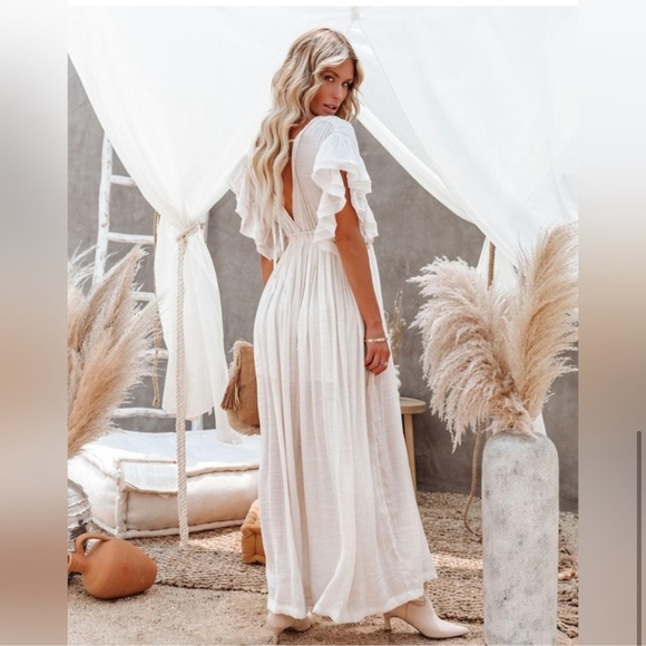 Boho Gauze Button White Maxi Dress Gown Coverup, Butterfly Arms Detail - Picture 6 of 7